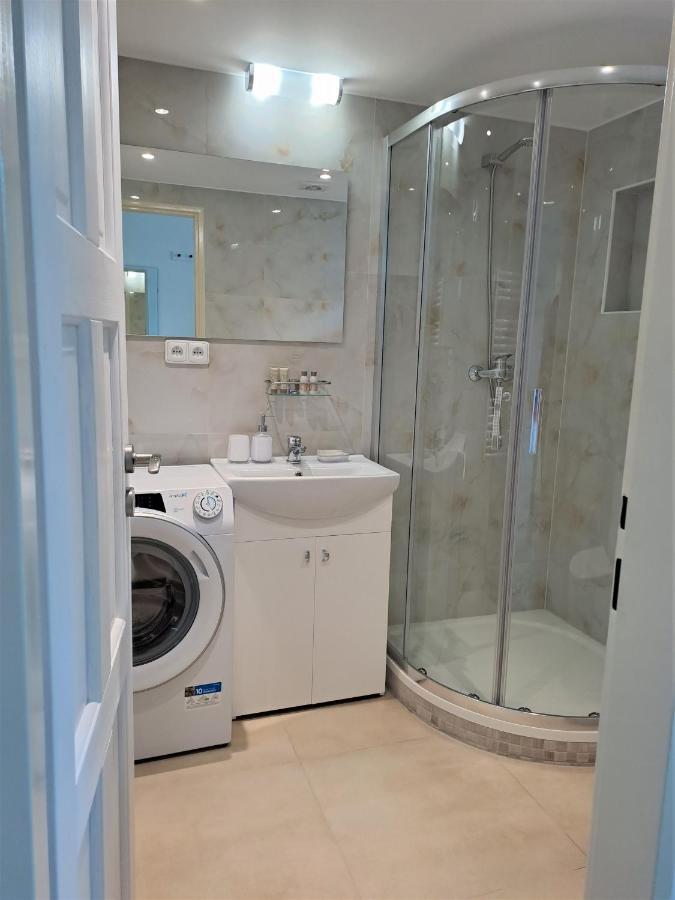 Apartmanovy Dum Se Zahradou V Klidne Casti Prahy Praga Zewnętrze zdjęcie