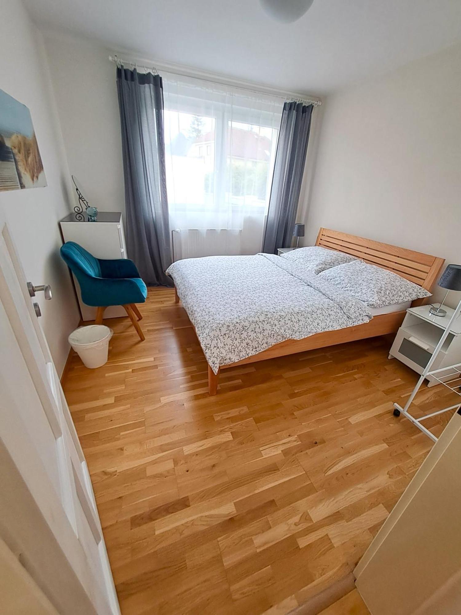 Apartmanovy Dum Se Zahradou V Klidne Casti Prahy Praga Zewnętrze zdjęcie
